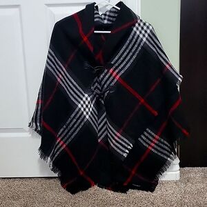 Brand New Fraas Sweater Poncho